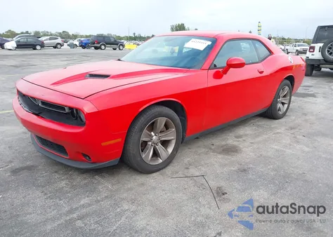 2015 Dodge Challenger Sxt из США, поврежденный, VIN 2C3CDZAG5FH804059